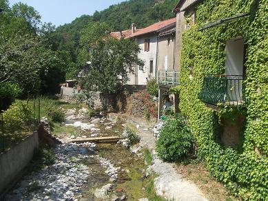 Le Thor au village des Verreries